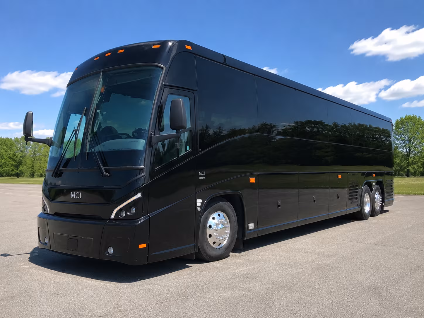charter bus rentals for large group wine tours across the region