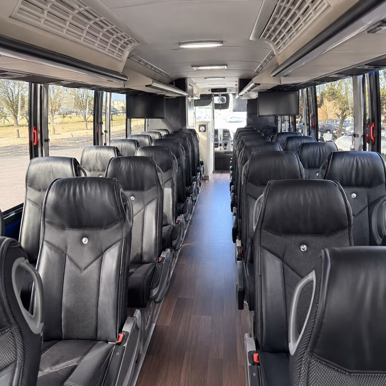 how the distance and duration of your trip affect charter bus rates